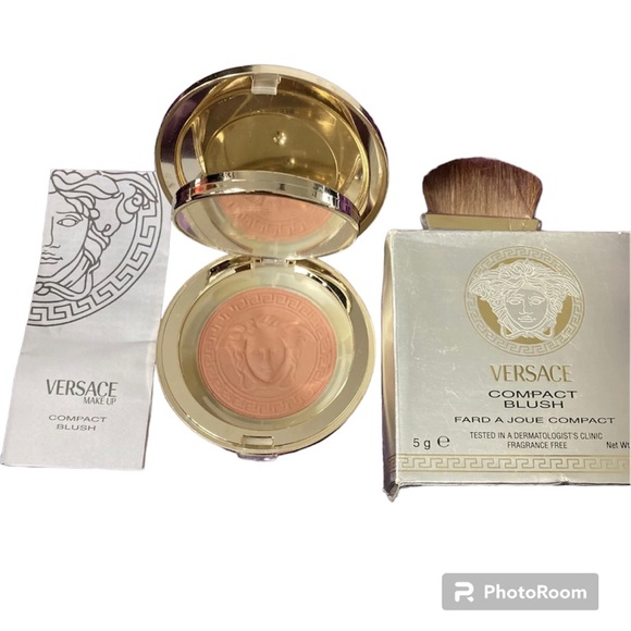 New in box Versace Medusa Compact Glam Touch blush - Picture 2 of 4